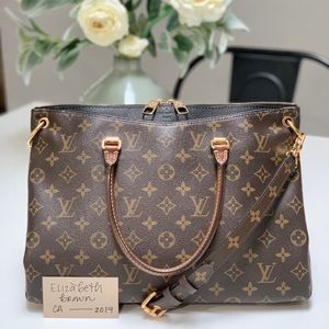 Louis Vuitton Pallas Noir